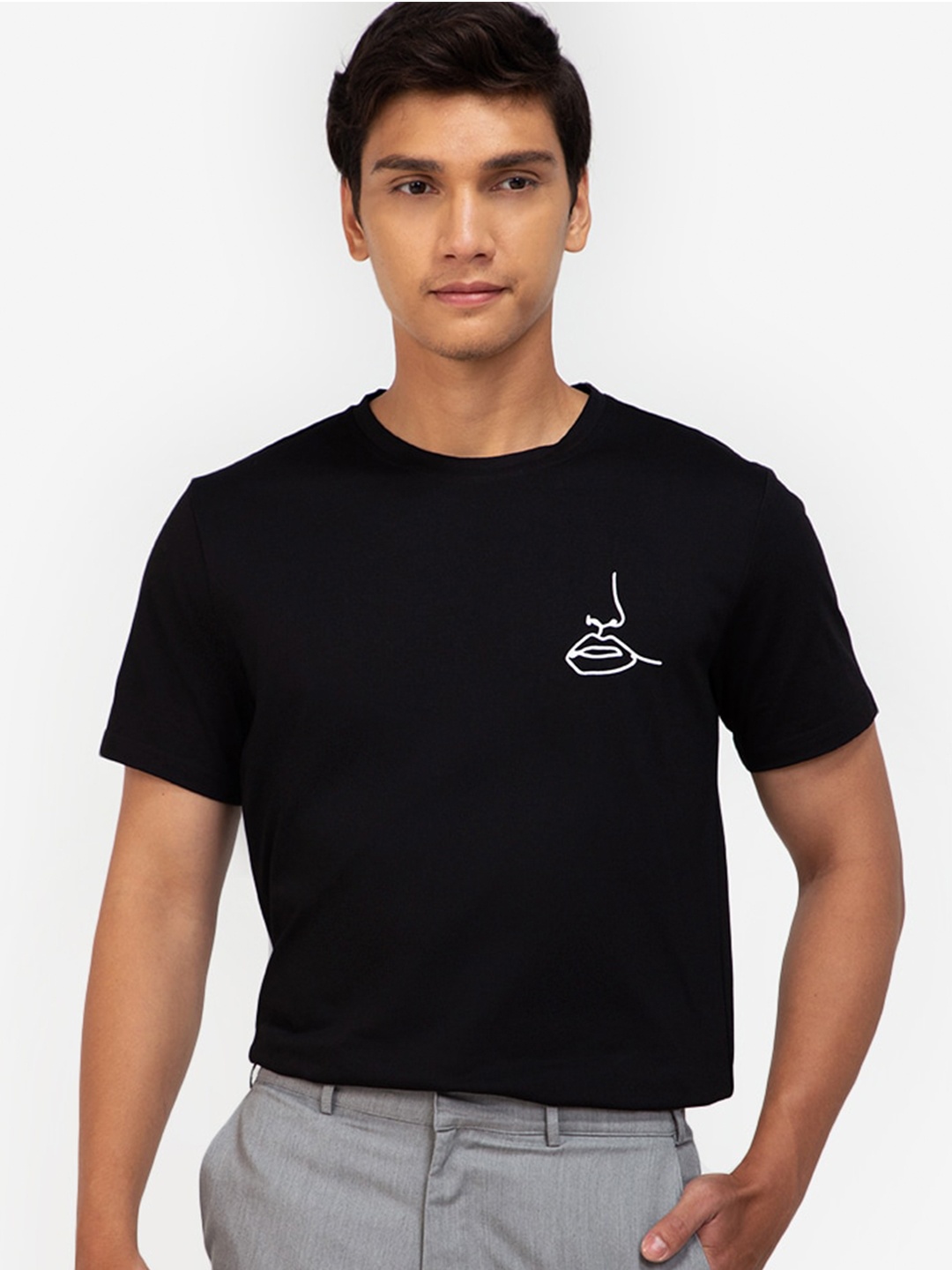 

ZALORA BASICS Men Black T-shirt