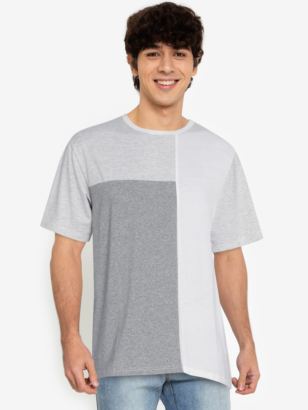 

ZALORA BASICS Men Grey & White Colourblocked T-shirt