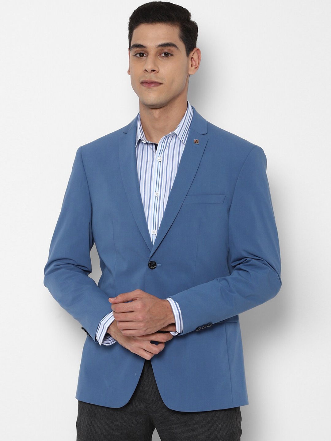 

Allen Solly Men Blue Solid Slim Fit Single Breasted Blazer