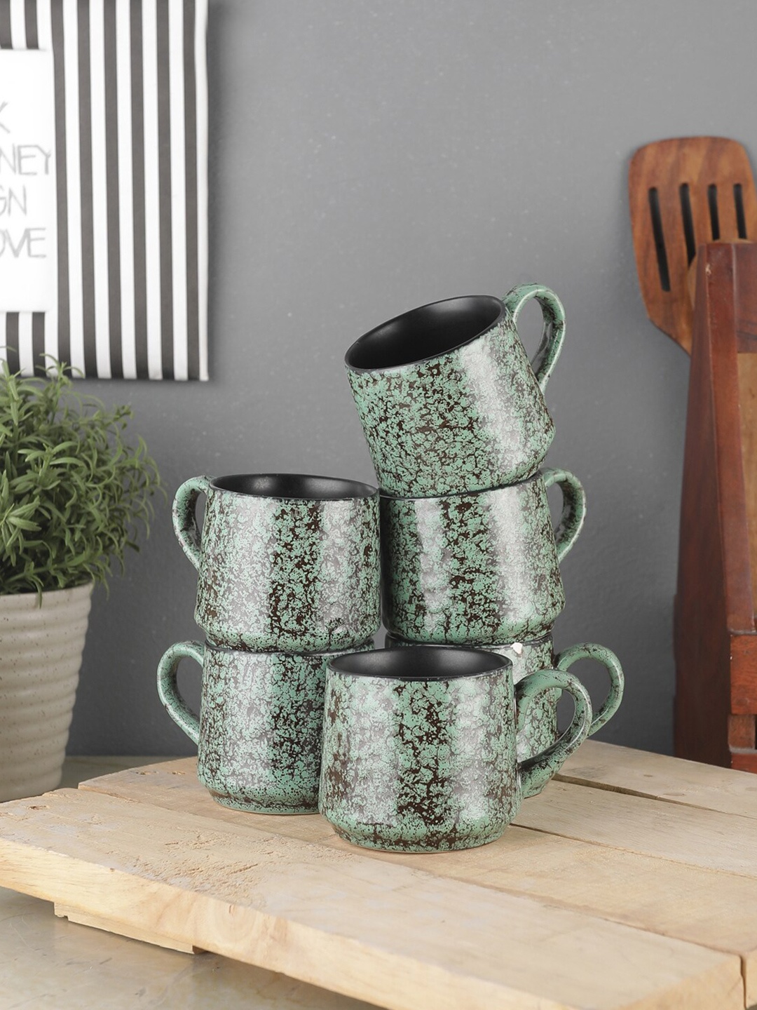 

VarEesha Set Of 6 Green & Black Printed Ceramic Glossy Cups