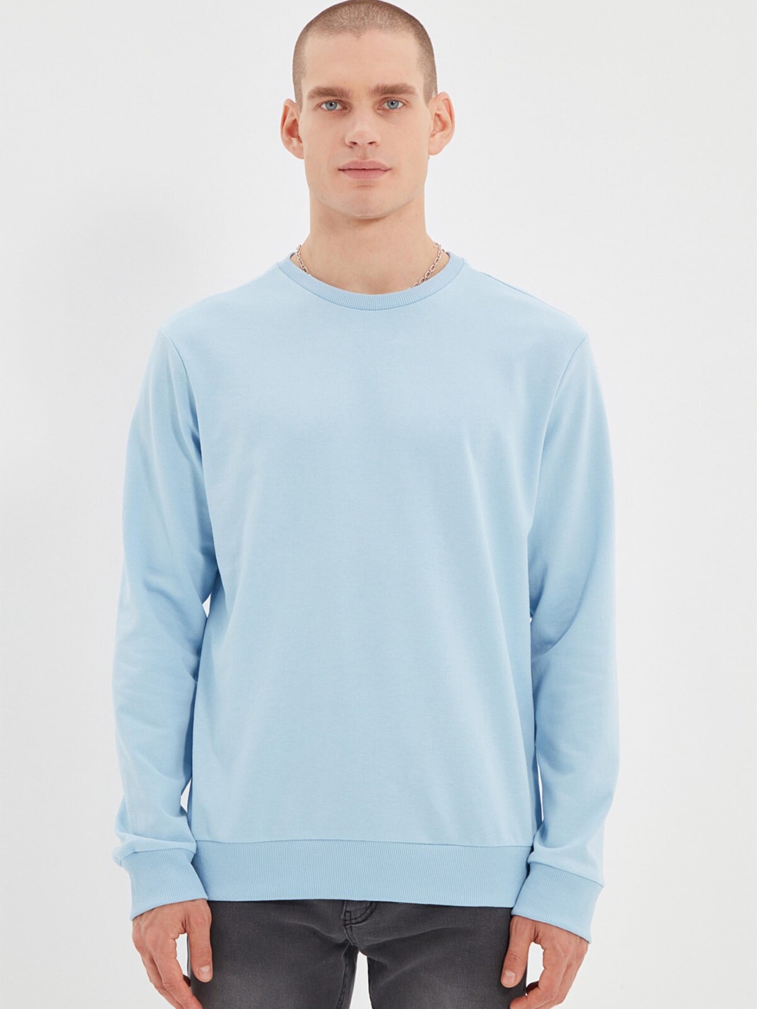 

Trendyol Men Blue Sweatshirt