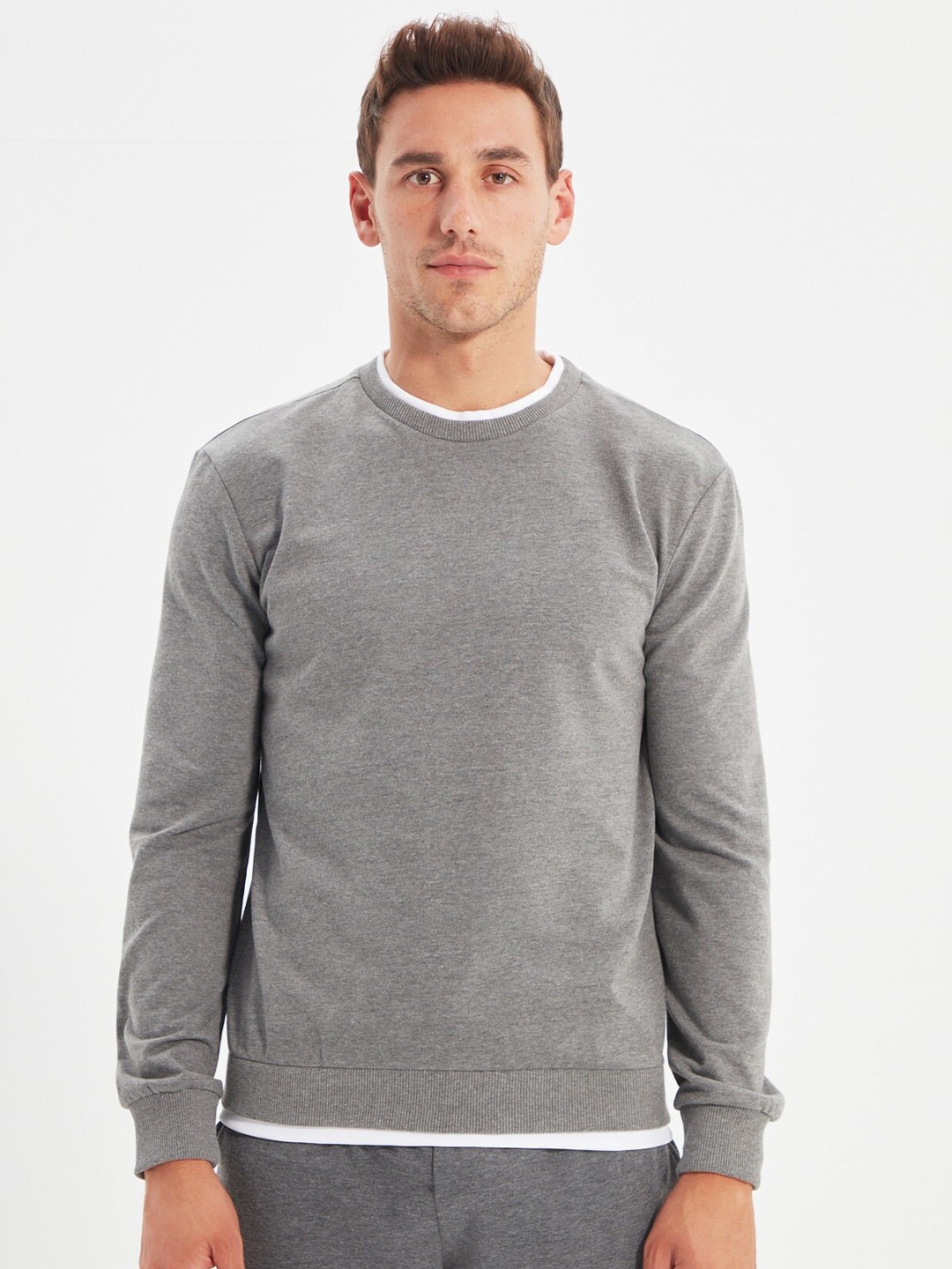 

Trendyol Men Grey Sweatshirt