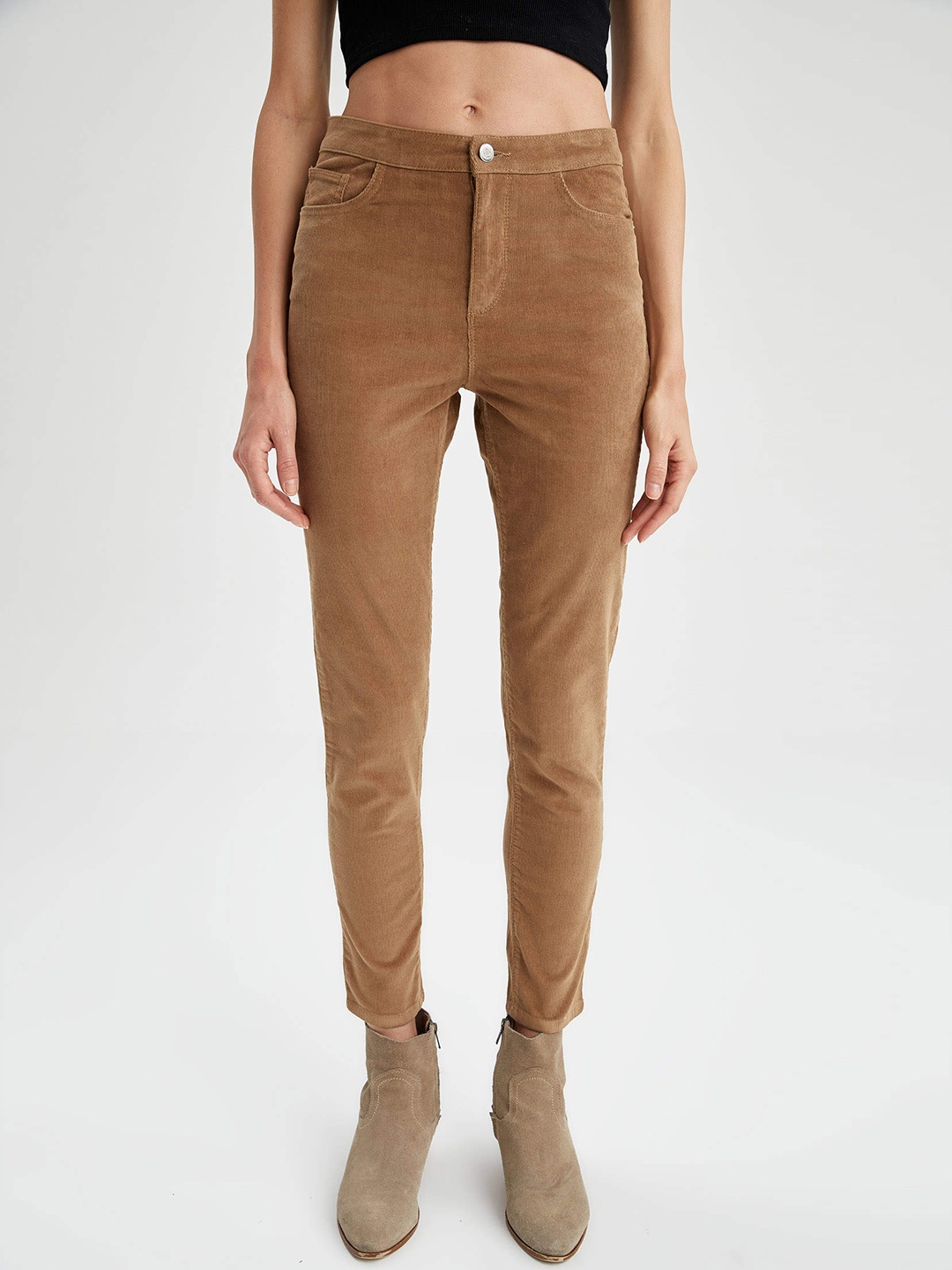 

DeFacto Women Beige Skinny Fit Corduroy Trousers