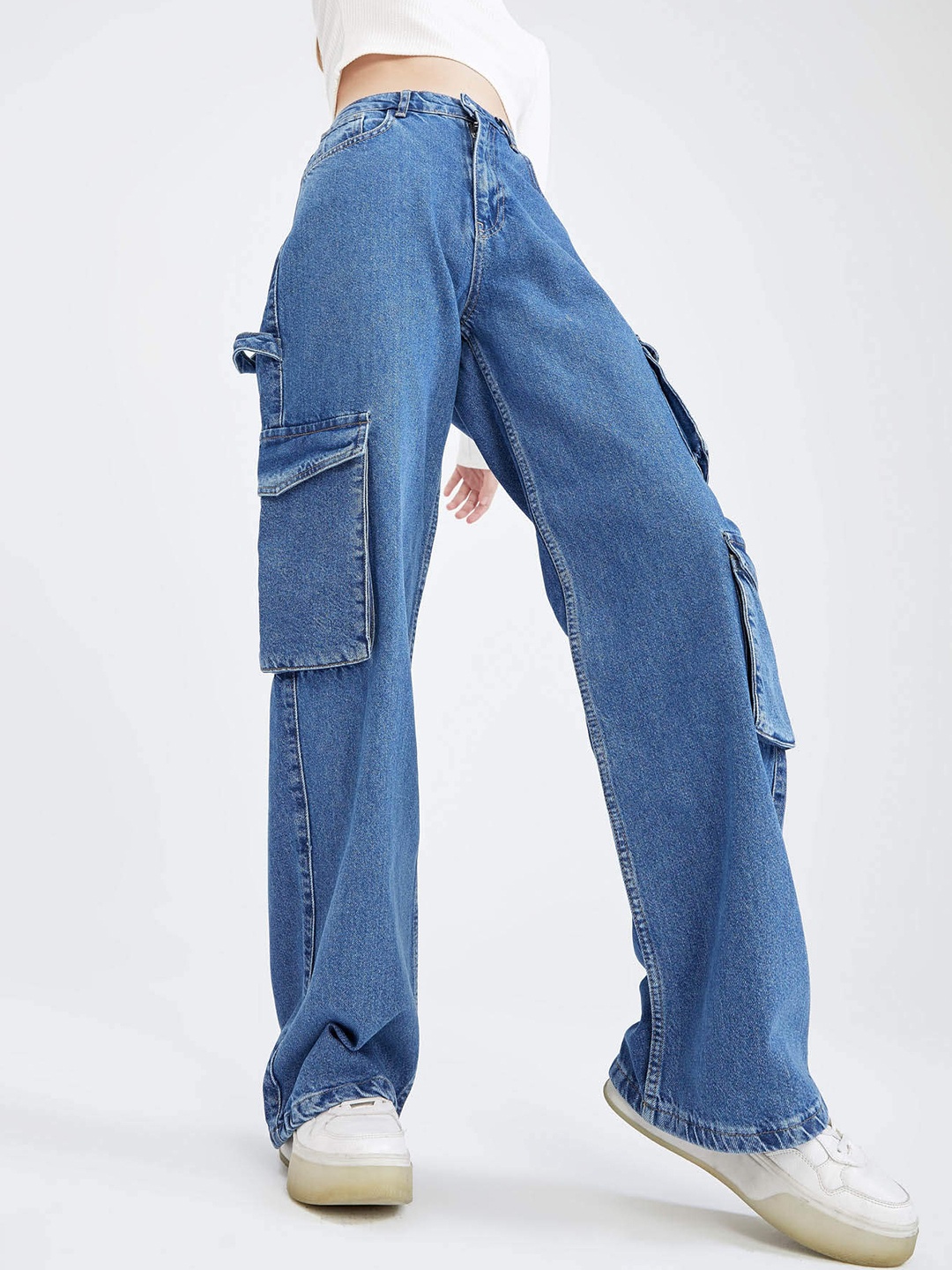 

DeFacto Women Blue Cotton Wide Leg High-Rise Jeans