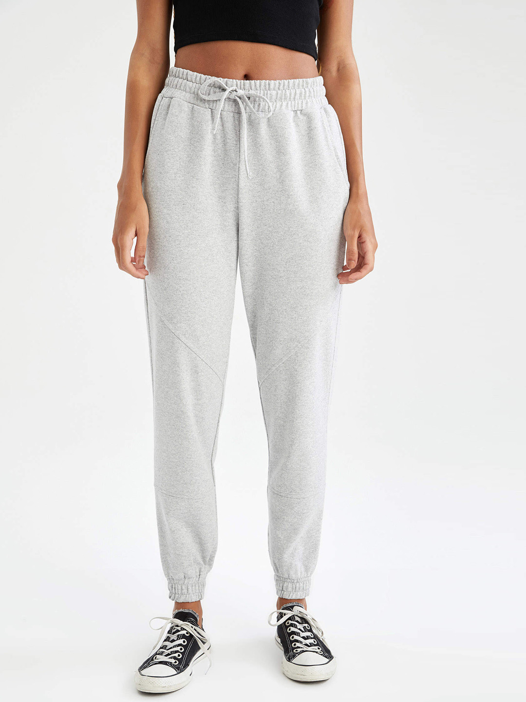 

DeFacto Women Grey Melange Solid Regular Fit Mid-Rise Joggers