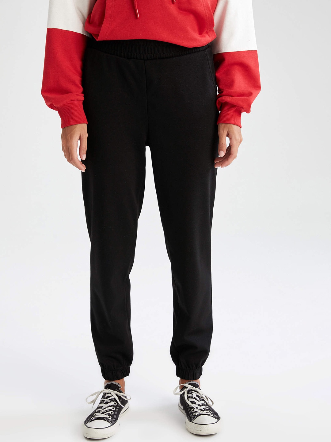 

DeFacto Women Black Solid Joggers