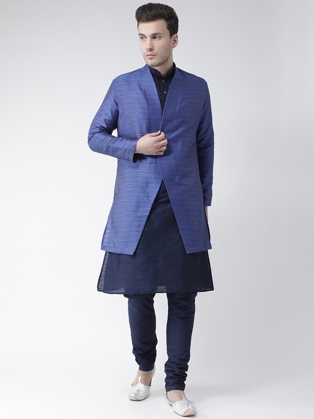 

DEYANN Men Blue & Black Woven Design Achkan Sherwani Set