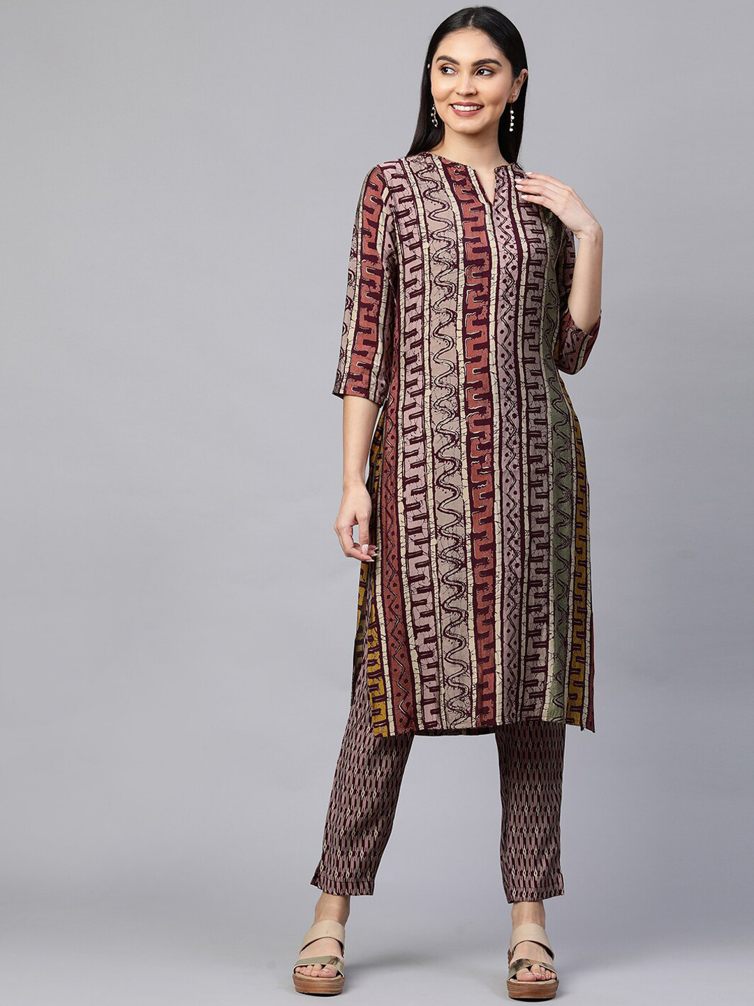 

FASHOR Women Multicoloured Ethnic Motifs Printed Muslin Silk Kurta with Trousers, Multi