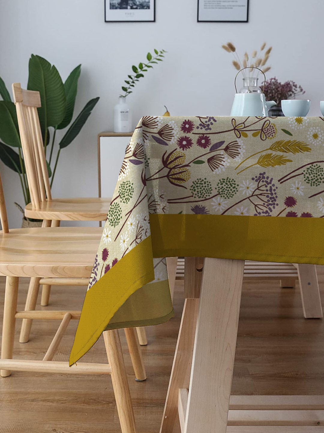 

BLANC9 Mustard-Yellow & White Digital Printed Pure Cotton Rectangular Table Cover