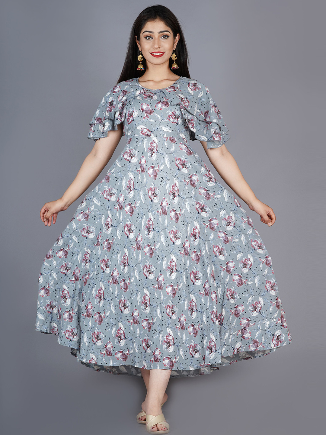 

KALINI Women Grey & White Floral Printed Kurta