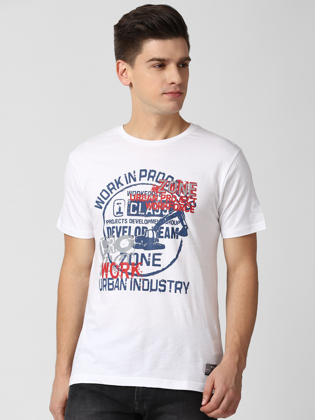 

Peter England Casuals Men White Typography Printed Raw Edge Slim Fit T-shirt