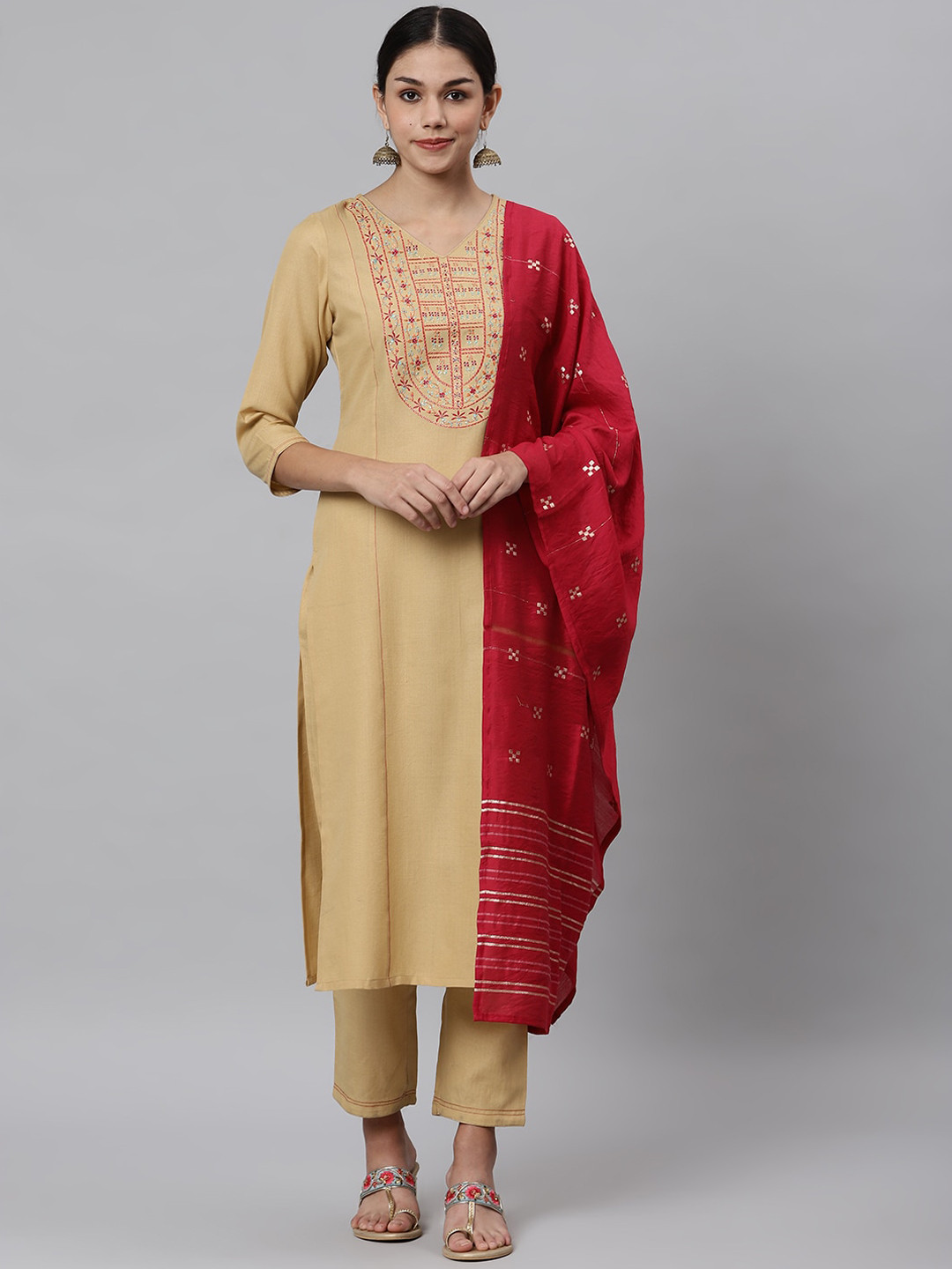 

Os Women Beige & Maroon Floral Embroidered Kurta with Trousers & Dupatta