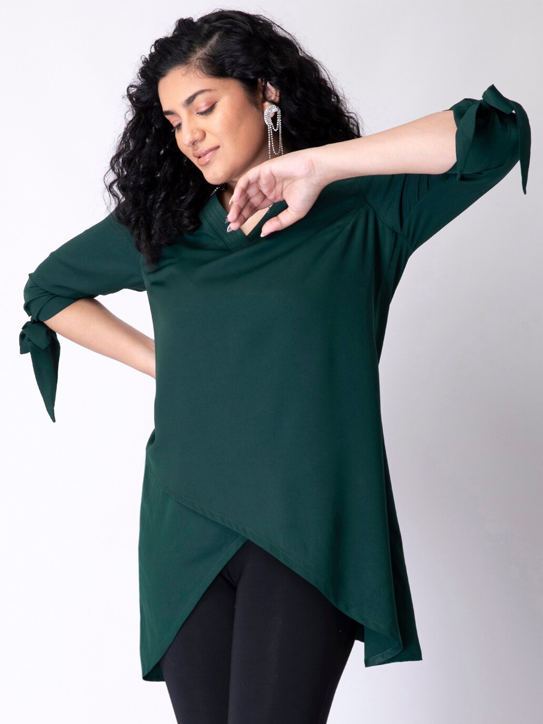 

FabAlley Curve Green Solid Tie Up Sleeve Asymmetric Hem Top