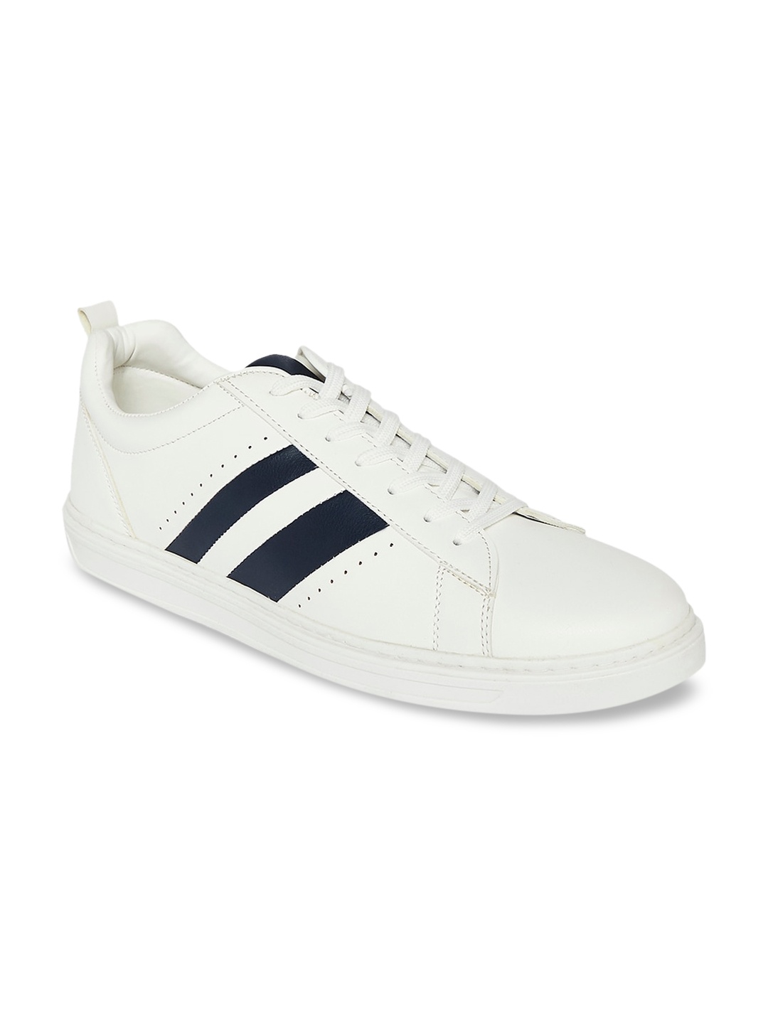 

Ajile by Pantaloons Men White & Black Colourblocked Sneakers