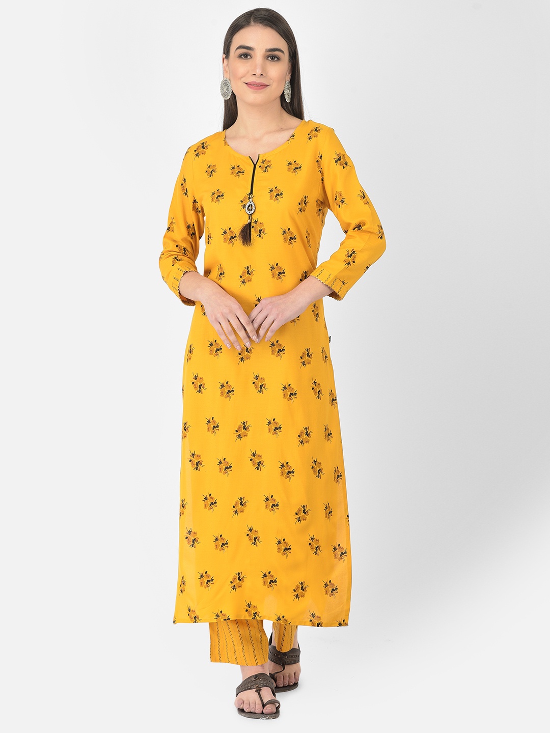 

Pistaa Women Mustard Yellow Floral Printed Pleated Kurta with Palazzos