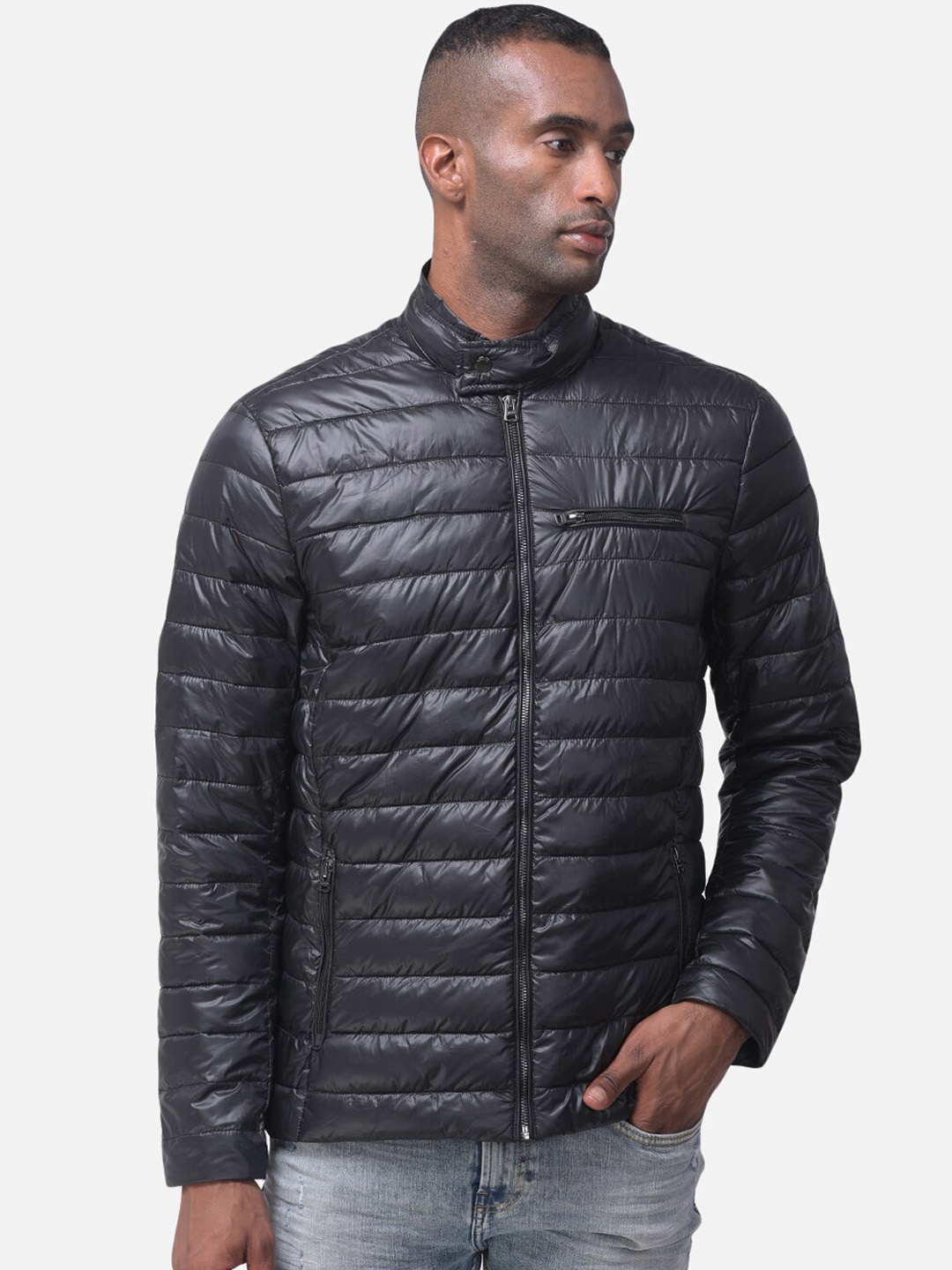 

Woods Men Black Water Resistant Puffer Jacket