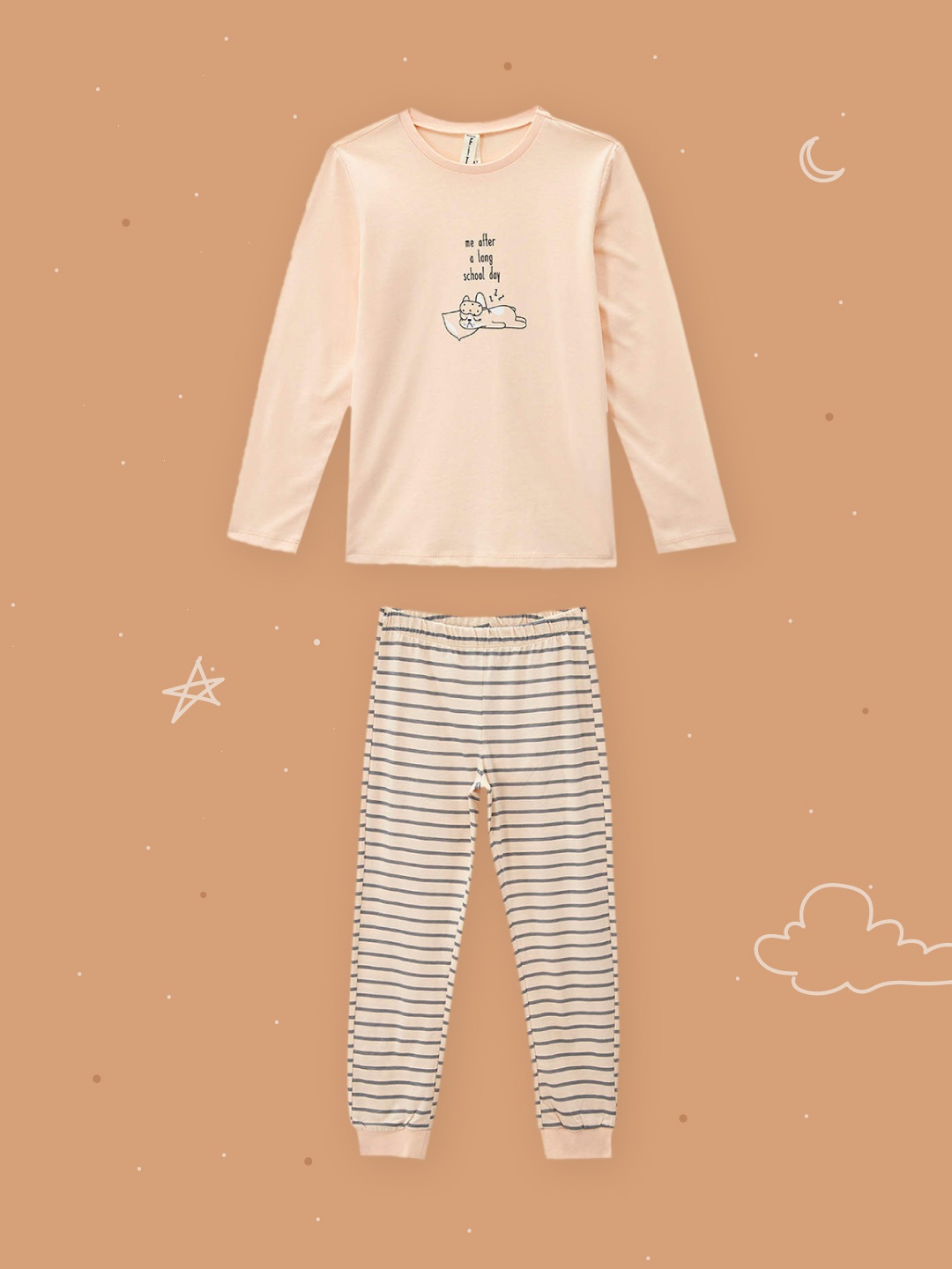 

DeFacto Girls Peach-Coloured & Black Graphic Printed Cotton Pyjama Set