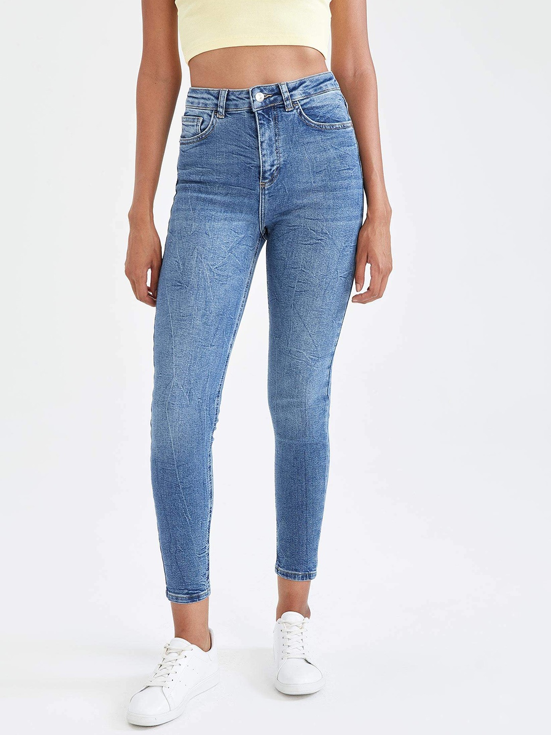 

DeFacto Women Blue Skinny Fit High-Rise Light Fade Jeans