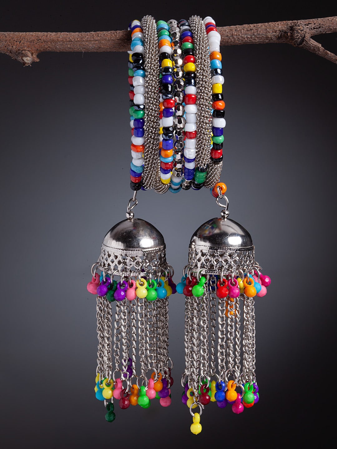 

Arrabi Oxidised Silver-Toned & White Beaded Dangler Bangle