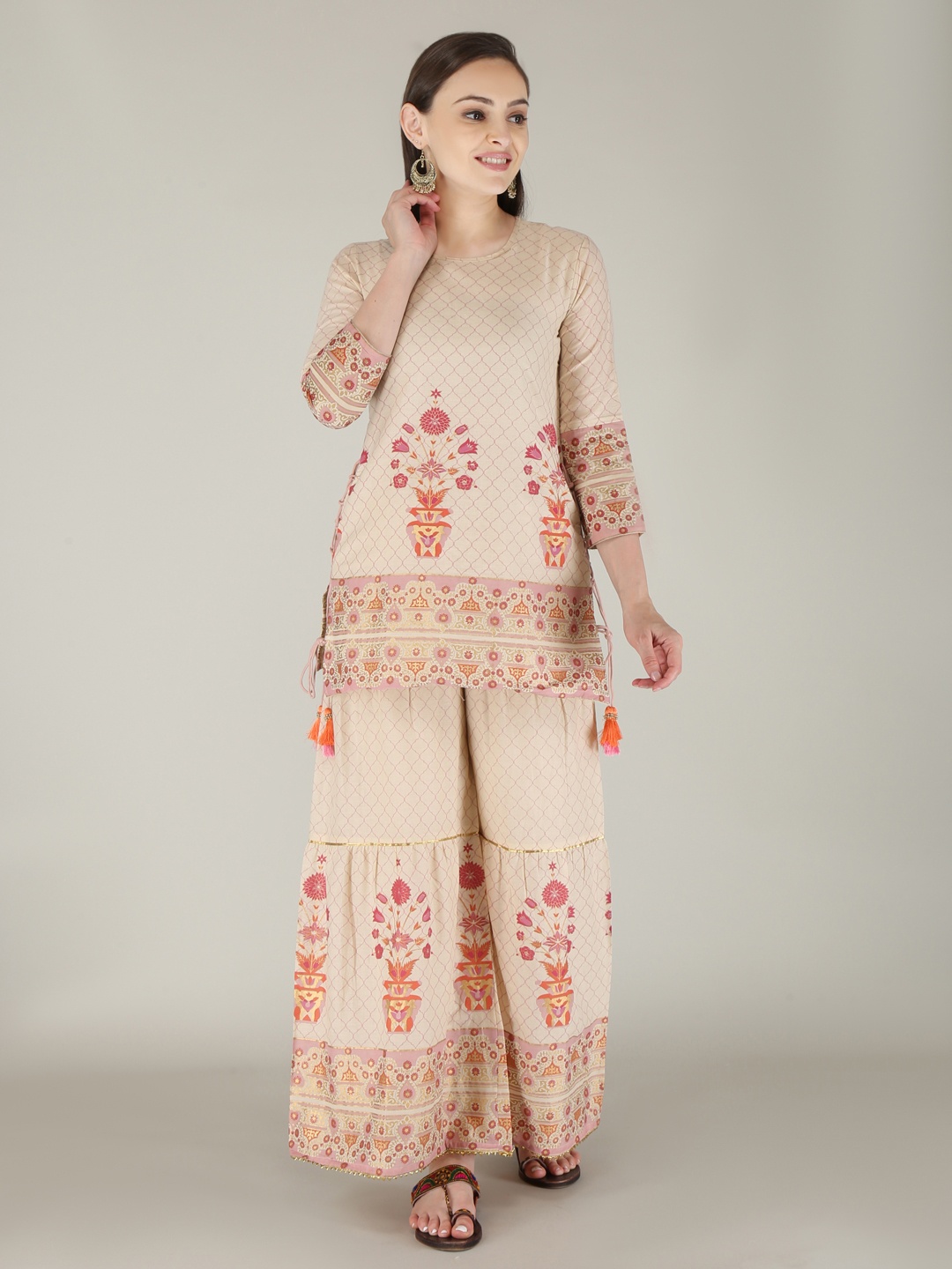 

KALINI Women Beige Ethnic Motifs Printed Pure Cotton Kurti with Palazzos