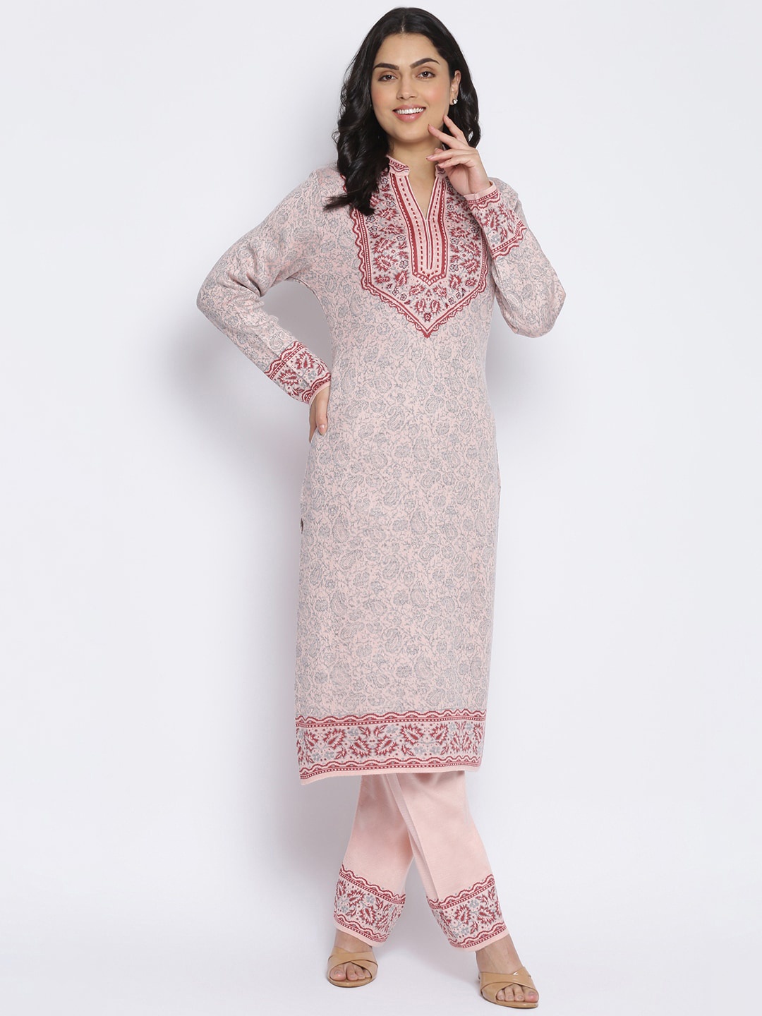 

MIKHAD Women Pink Ethnic Motifs Printed Woollen Straight Kurta