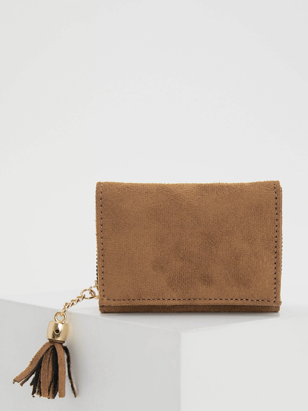 

DeFacto Women Brown Solid Zip Around Wallet