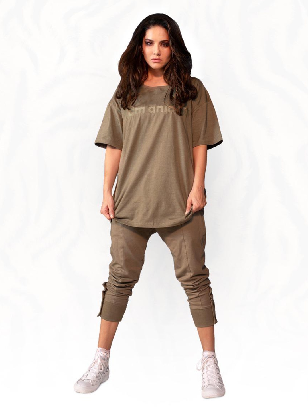 

I Am Animal Women Green Organic Cotton Regular Fit Ankle Joggers, Olive
