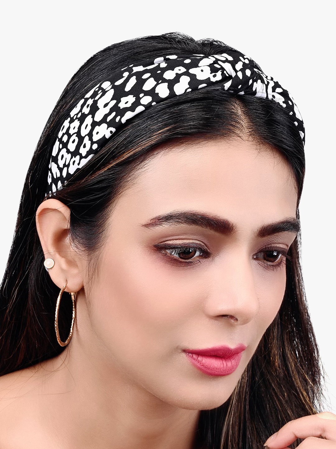 

BuckleUp Women Black & White Floral Printed Hairband