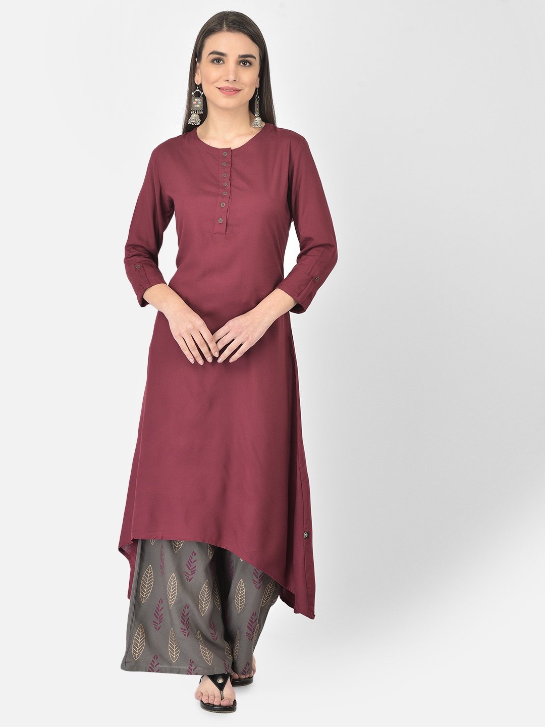 

Pistaa Women Magenta & Grey Floral Kurta with Palazzos