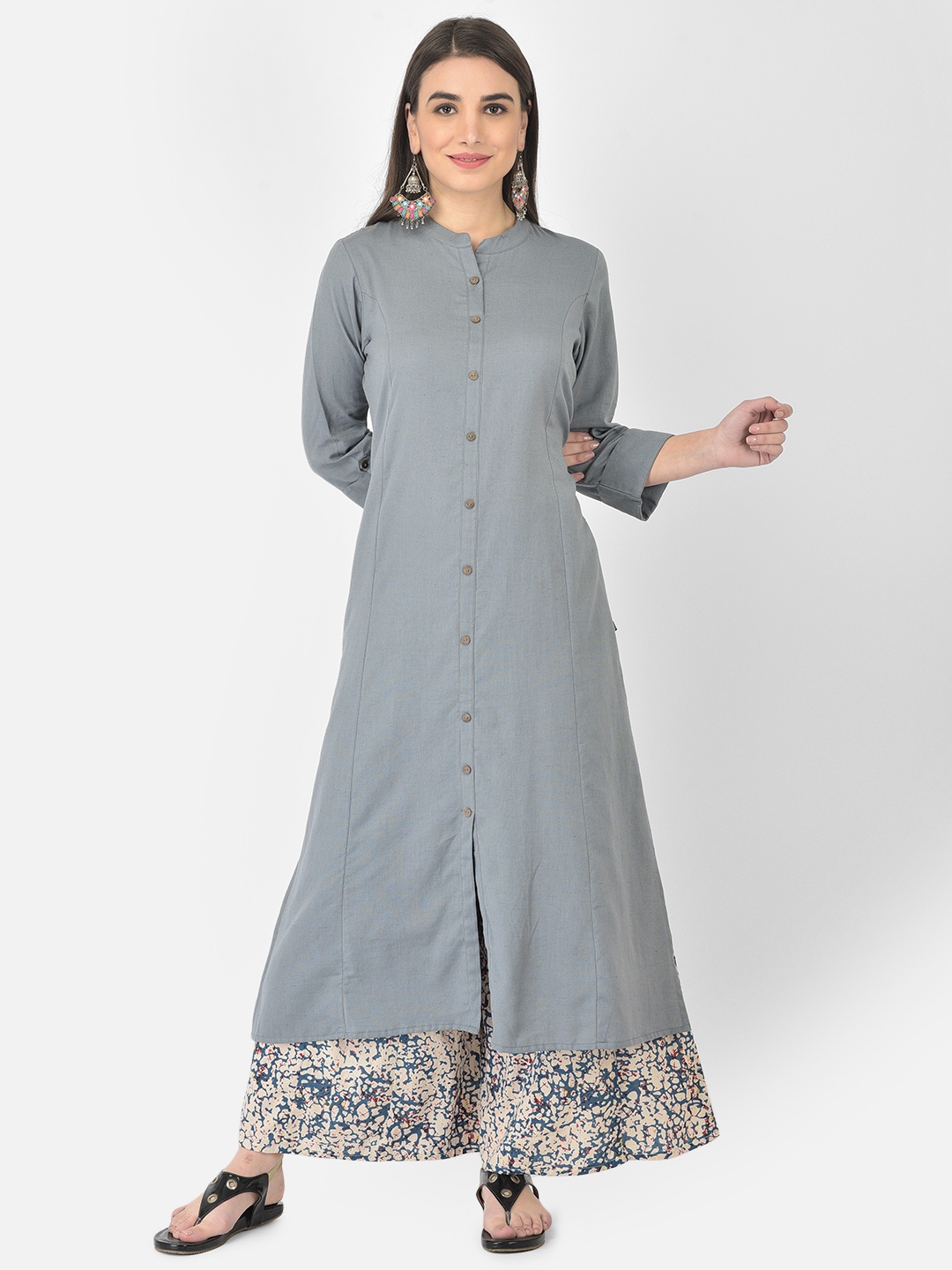 

Pistaa Women Grey Kurta with Palazzos