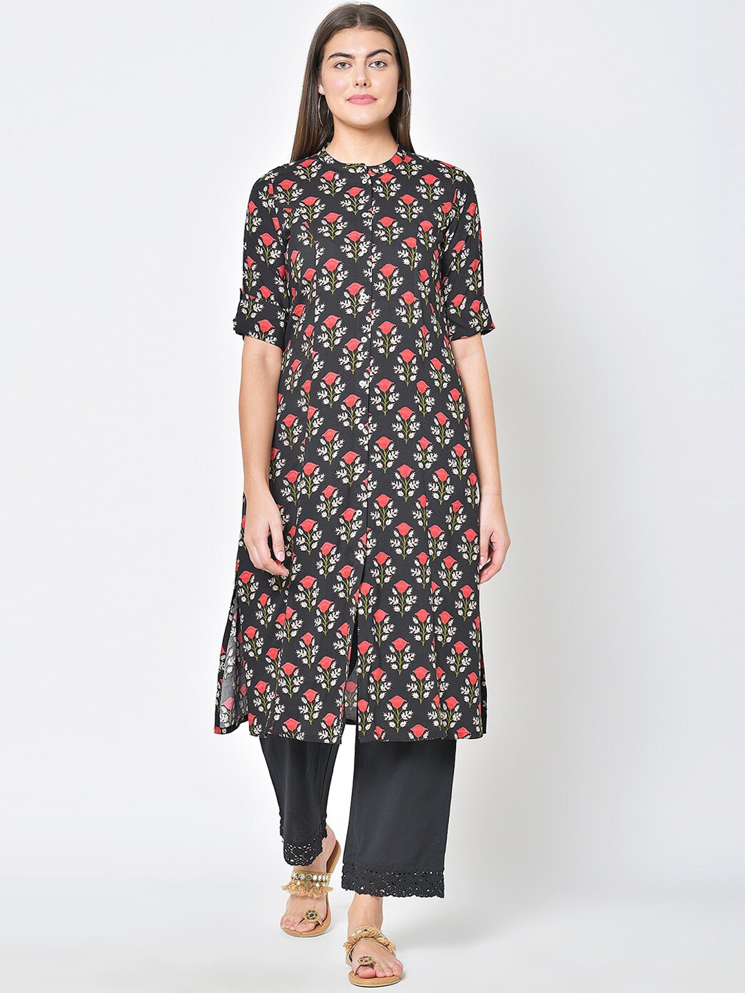 

Pistaa Women Black & Peach-Coloured Floral Printed Floral A-line Kurta