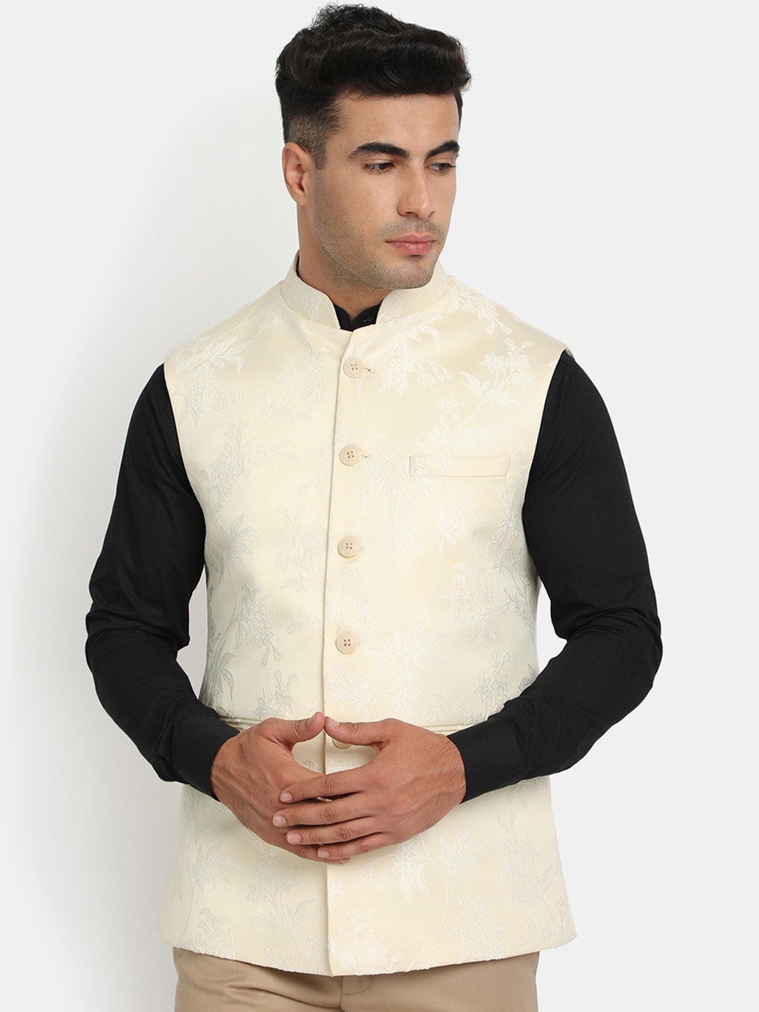 

HOB Men Cream-Coloured Embroidered Woven Nehru Jacket
