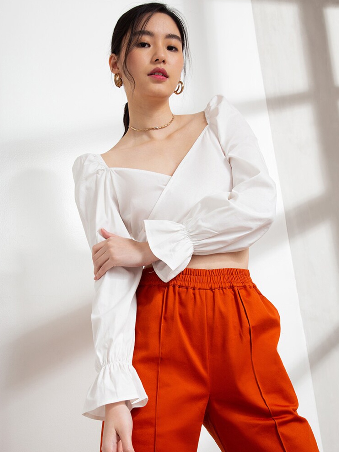 

ORIGIN BY ZALORA White Sweetheart Neck Organic Cotton Wrap Crop Top