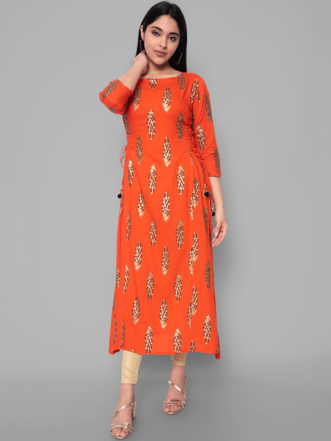 

KALINI Women Orange & Gold-Toned Floral Printed A-Line Kurta