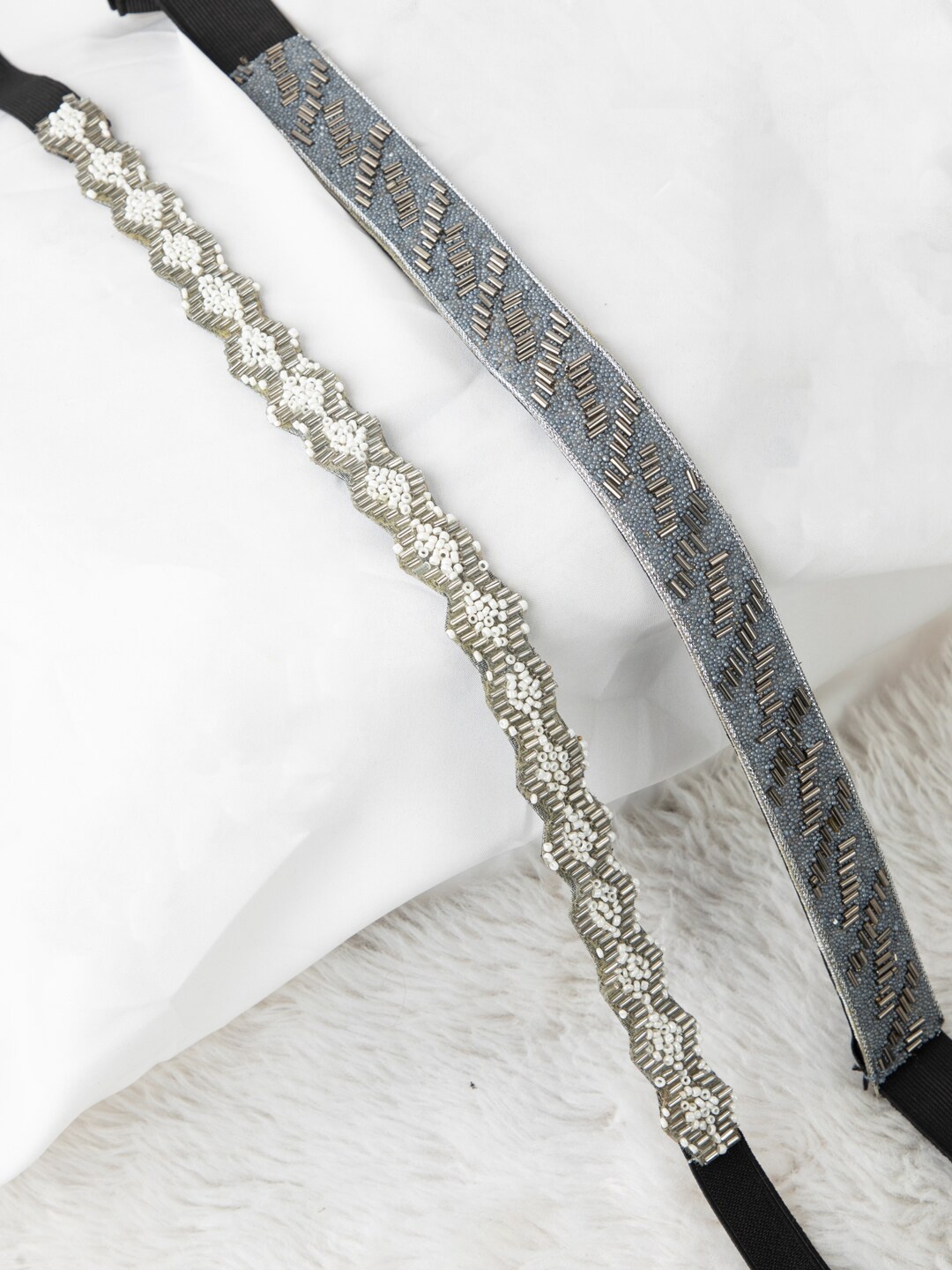 

DEEBACO Women Grey Embellished 2 PU Belts