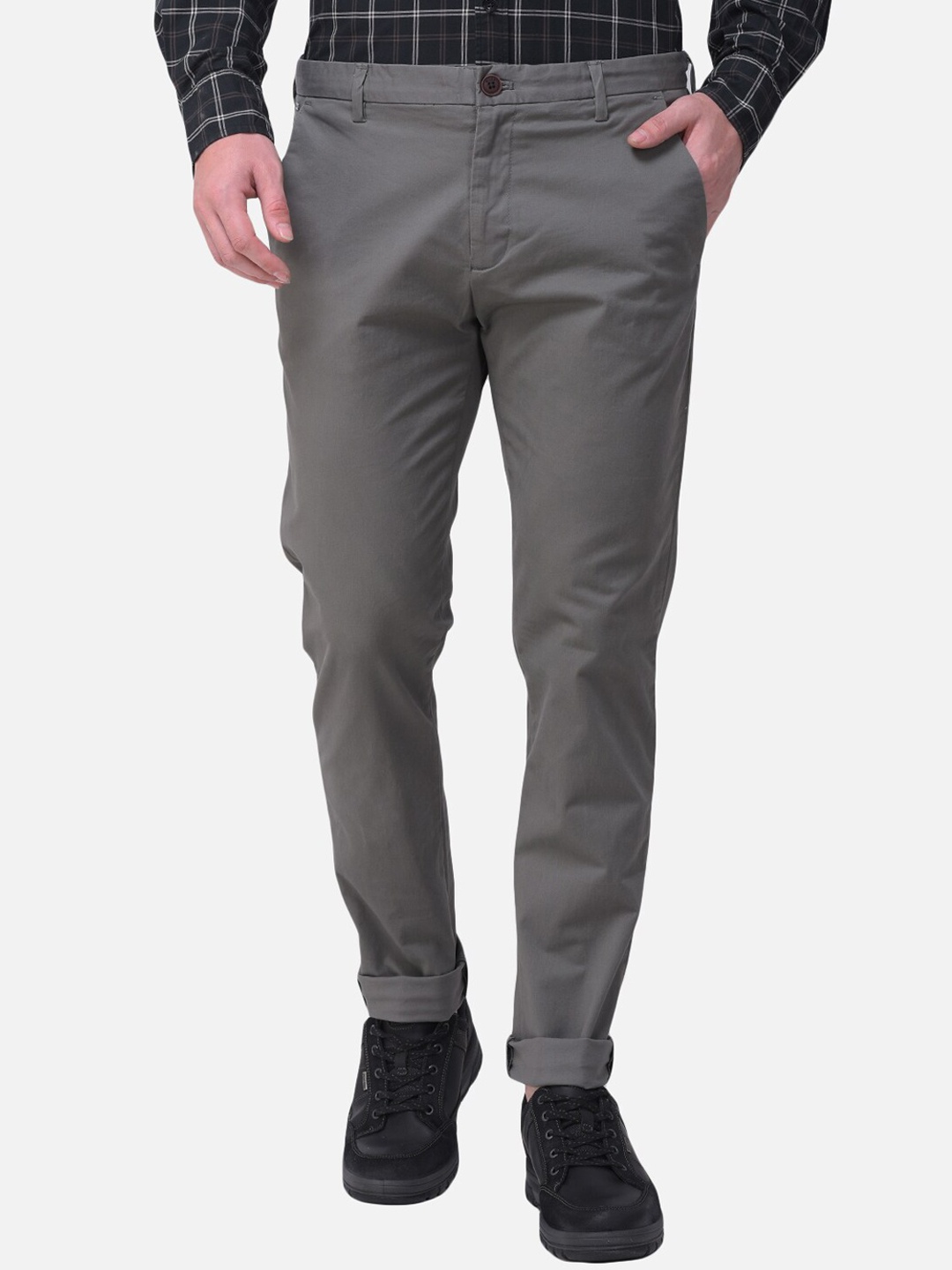 

Woods Men Grey Relaxed Trousers