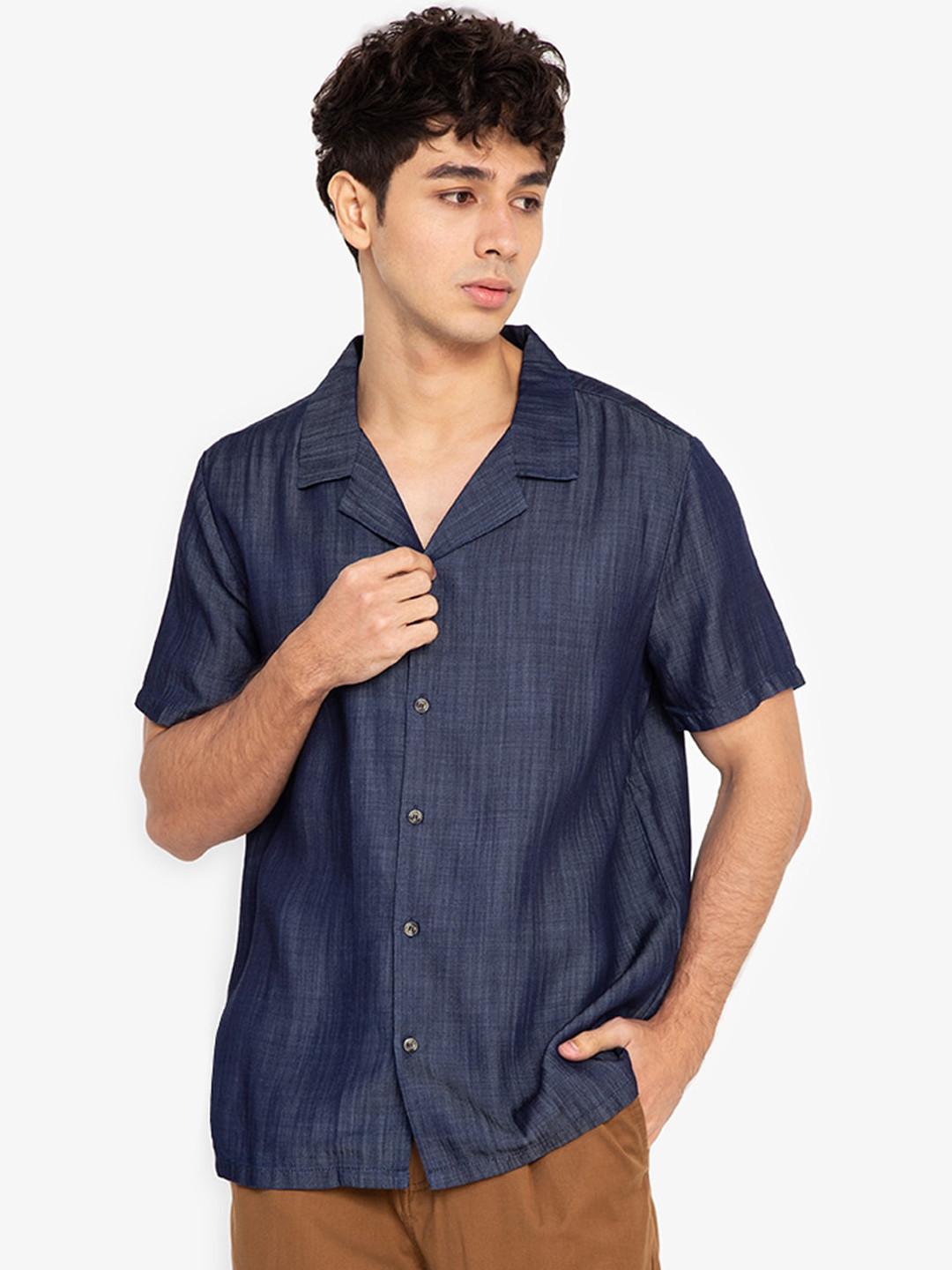 

ORIGIN BY ZALORA Men Blue Solid Regular Fit Casual Shirt