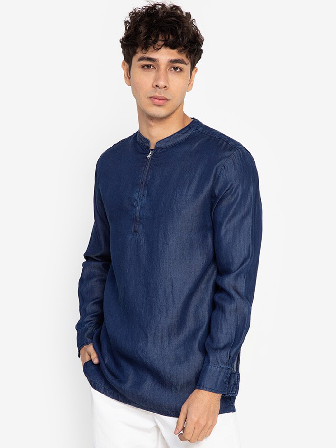 

ORIGIN BY ZALORA Men Blue Casual Shirt