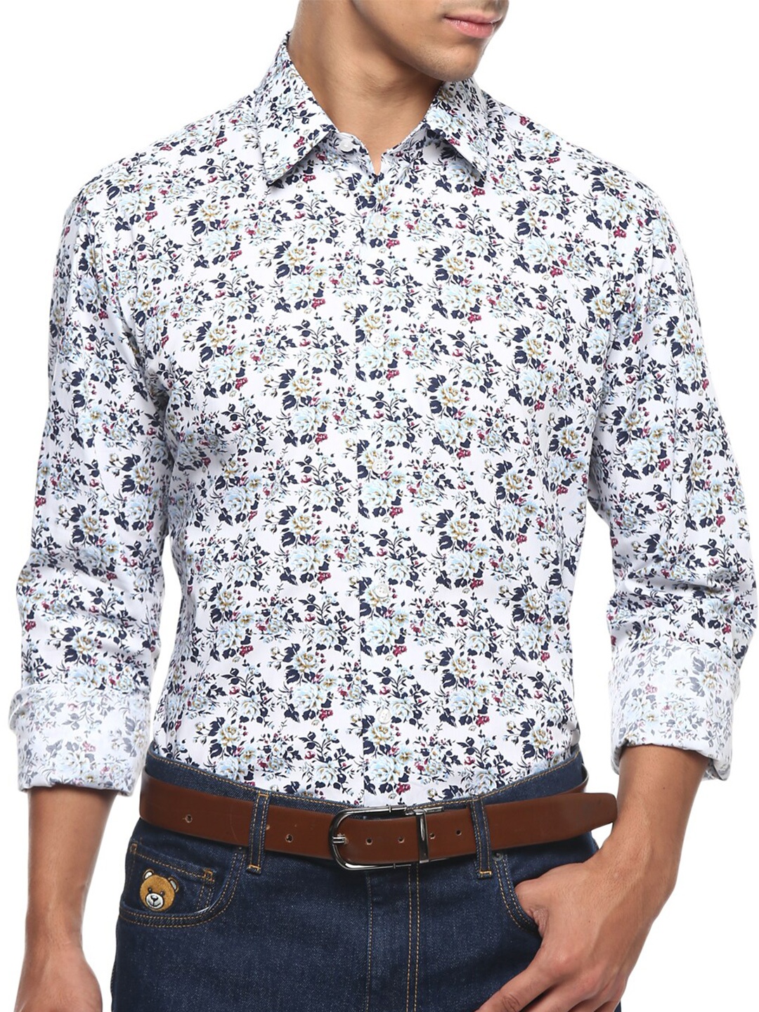 

Karl Lagerfeld Men White Floral Printed Casual Shirt