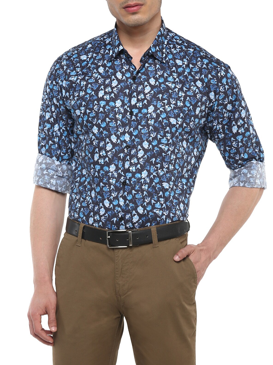 

Karl Lagerfeld Women Blue Floral Printed Casual Shirt