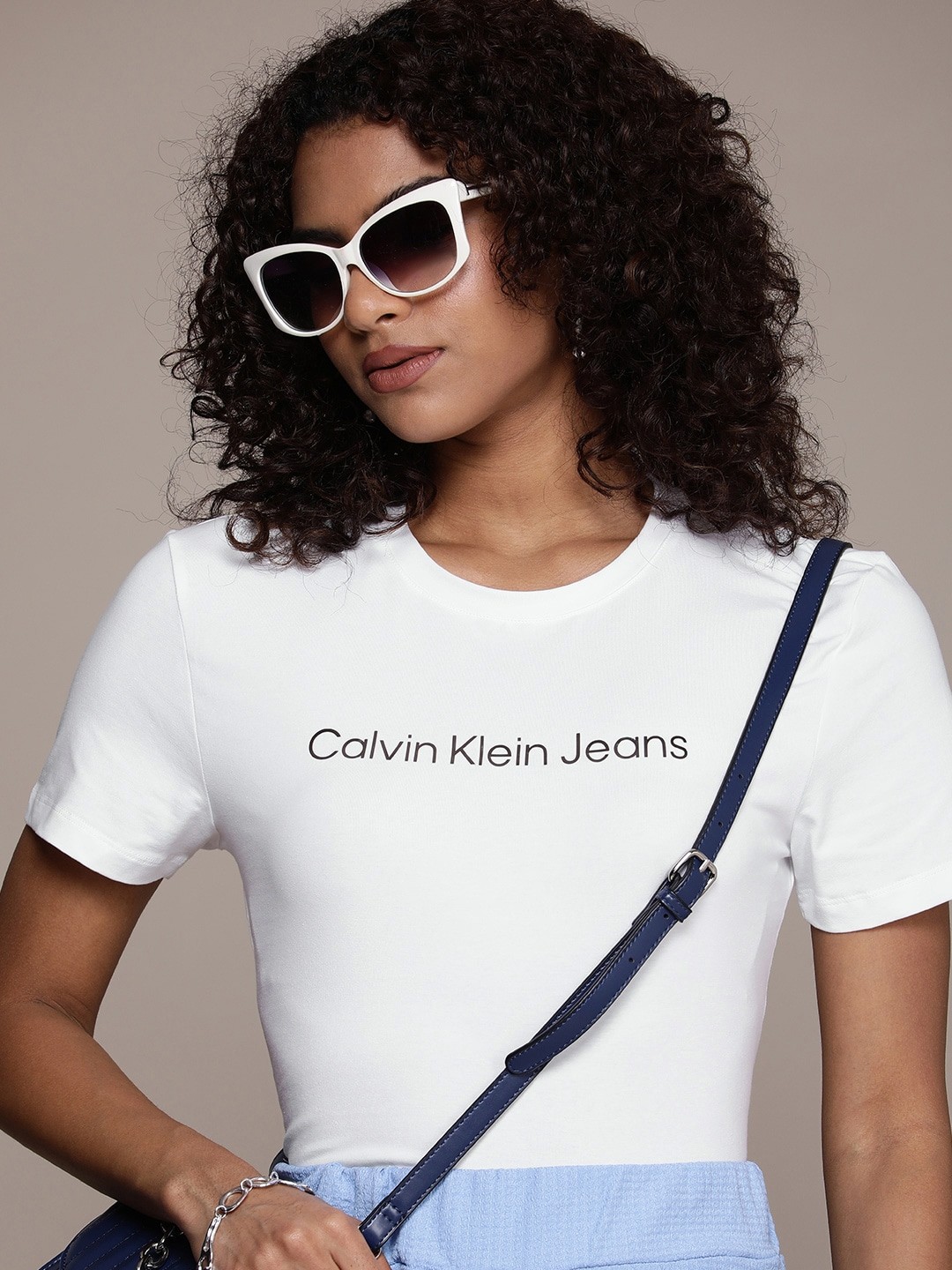

Calvin Klein Jeans Women Round Neck T-shirt With Applique Detail, White