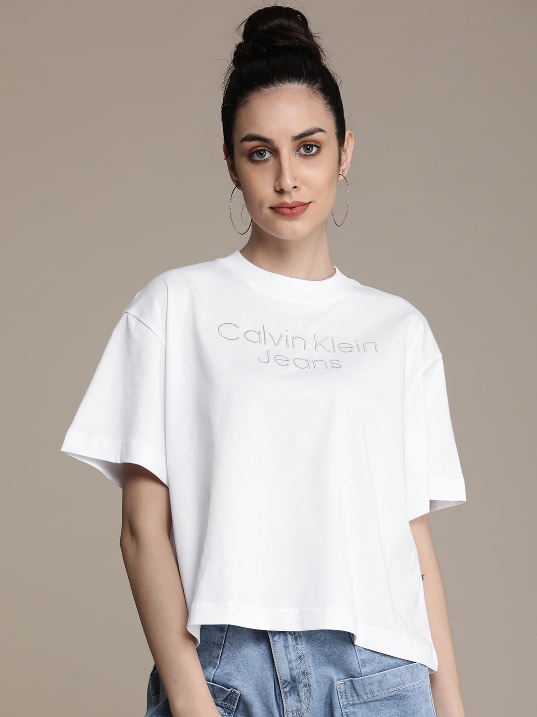 

Calvin Klein Jeans Women White Brand Logo Embroidered Pure Cotton Loose T-shirt