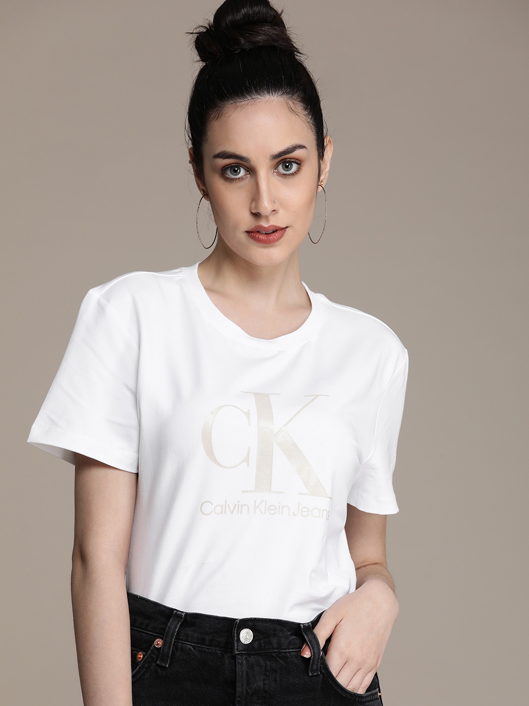 

Calvin Klein Jeans Women White Brand Logo Printed Slim Fit T-shirt
