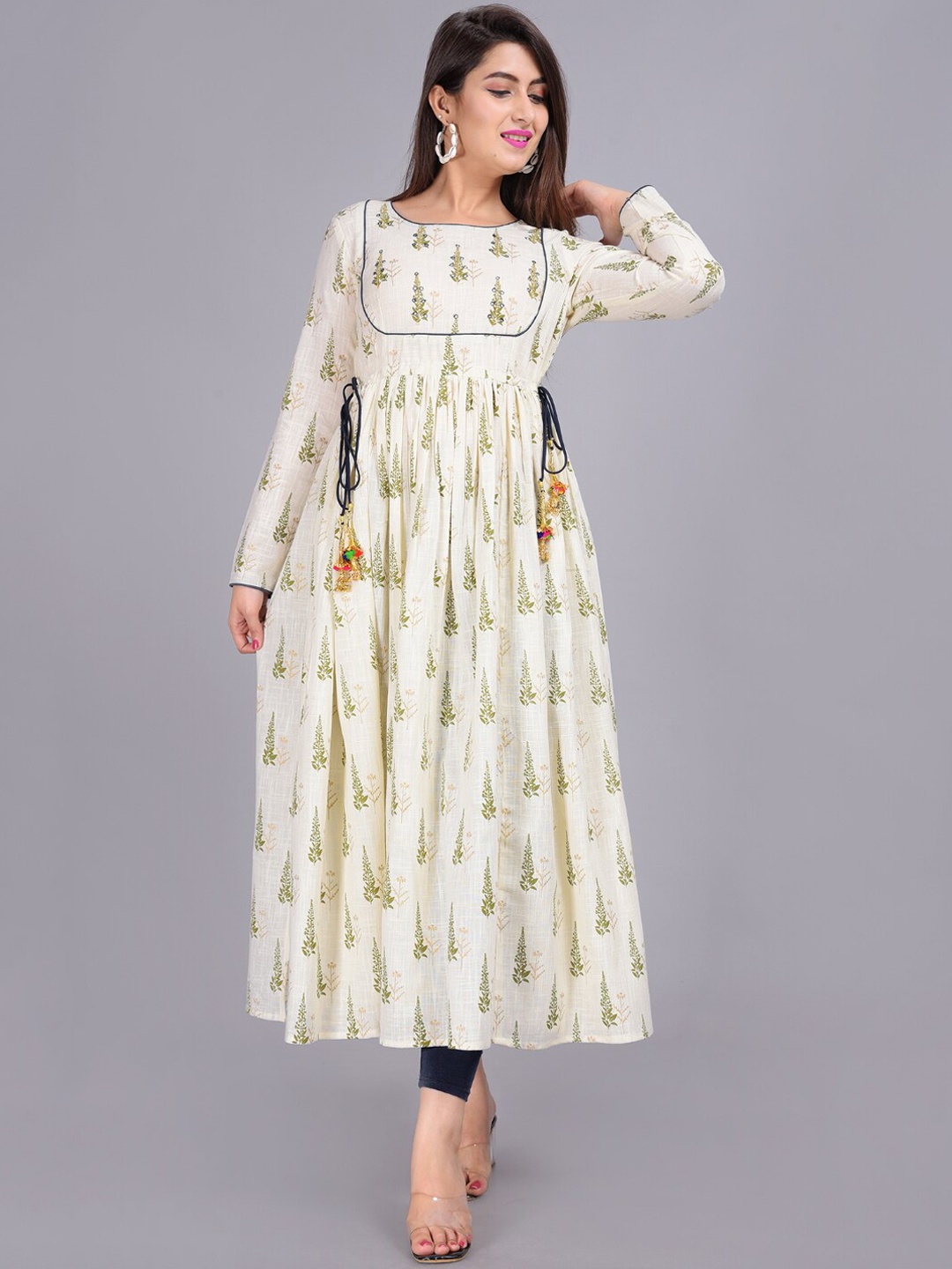 

KALINI Women Beige & Green Ethnic Motifs Printed Anarkali Kurta