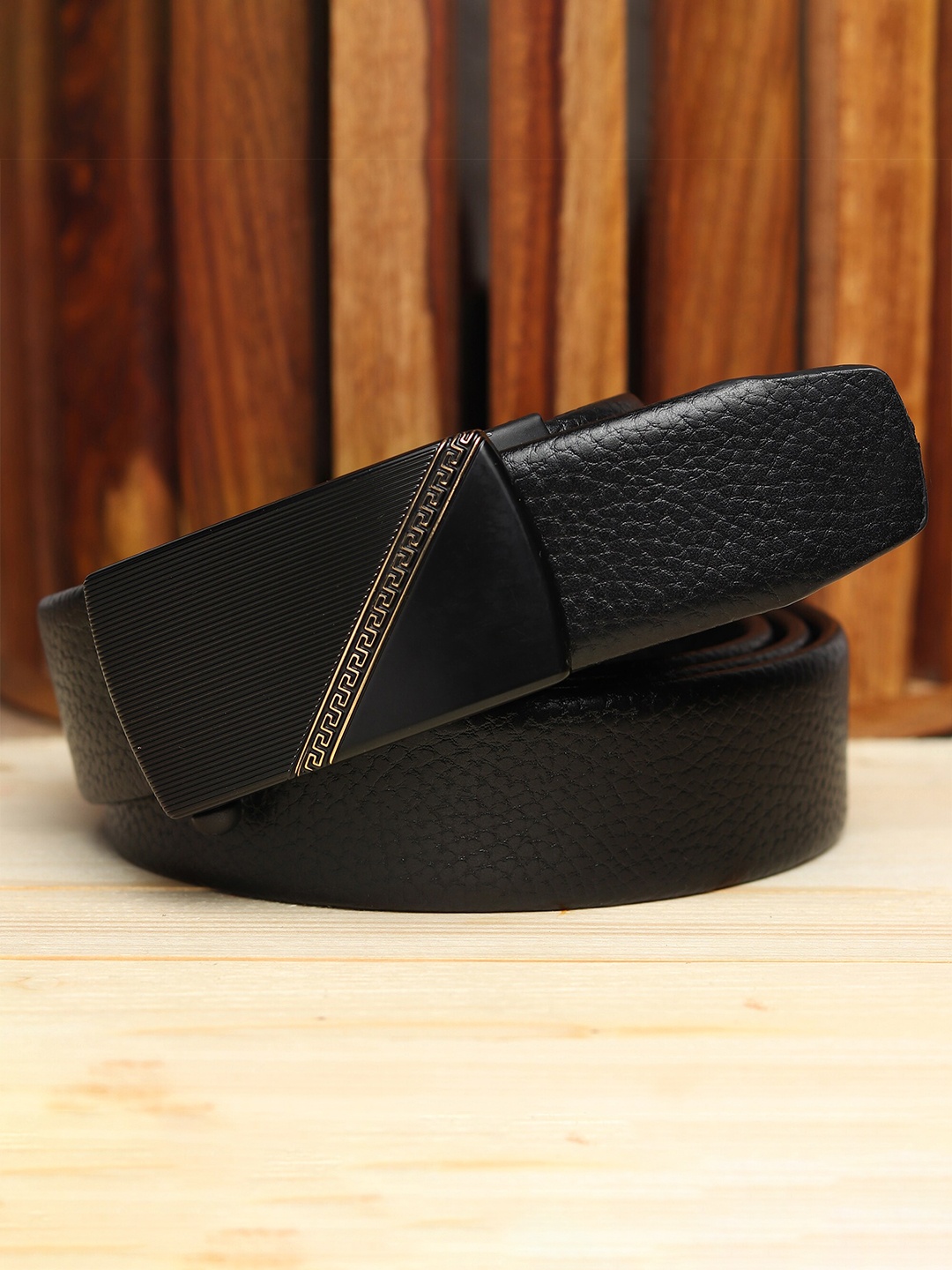 

Kastner Men Black Solid Buckle Belt