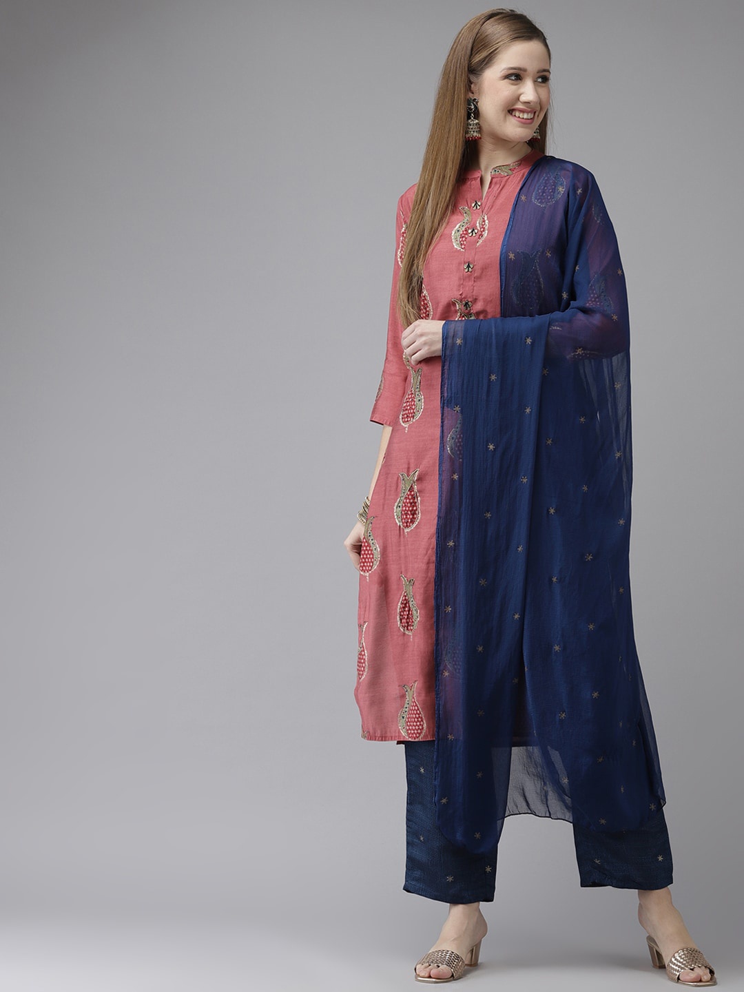 

Ishin Women Rose Ethnic Motifs Printed Panelled Beads and Stones Kurta with Trousers & With Dupatta