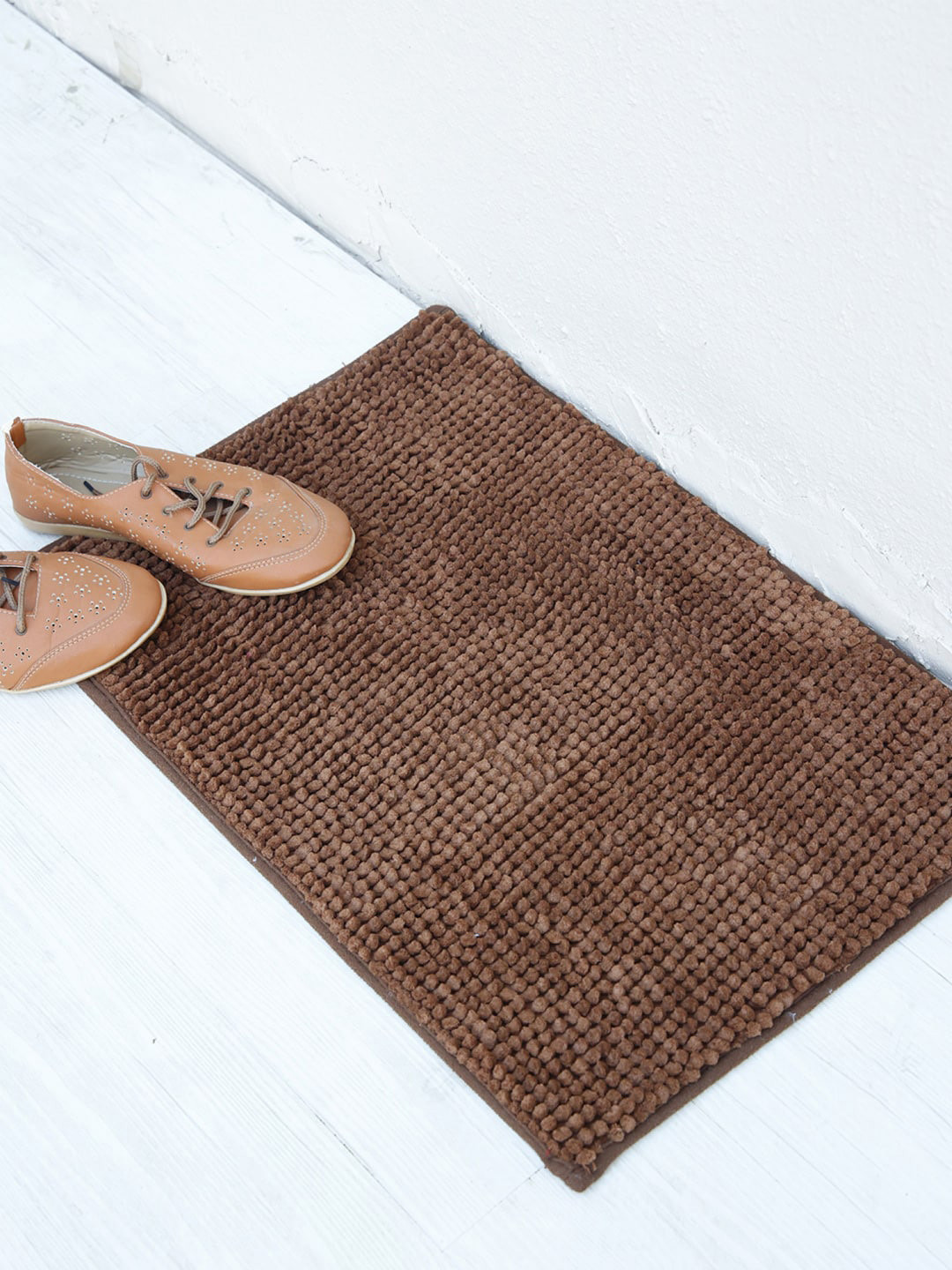 

Ariana Brown Self Design Micro Plush Door Mat