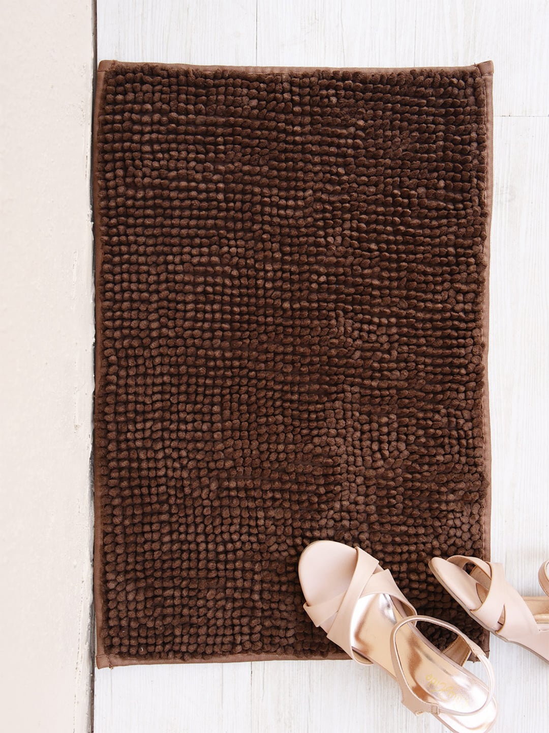 

Ariana Coffee Brown MicroPlush Bath Rugs
