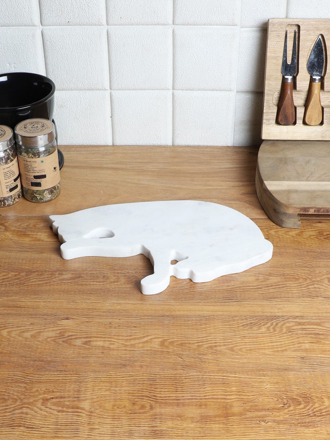 

NikkisPride White Solid Marble CAT Platter Cheese Board