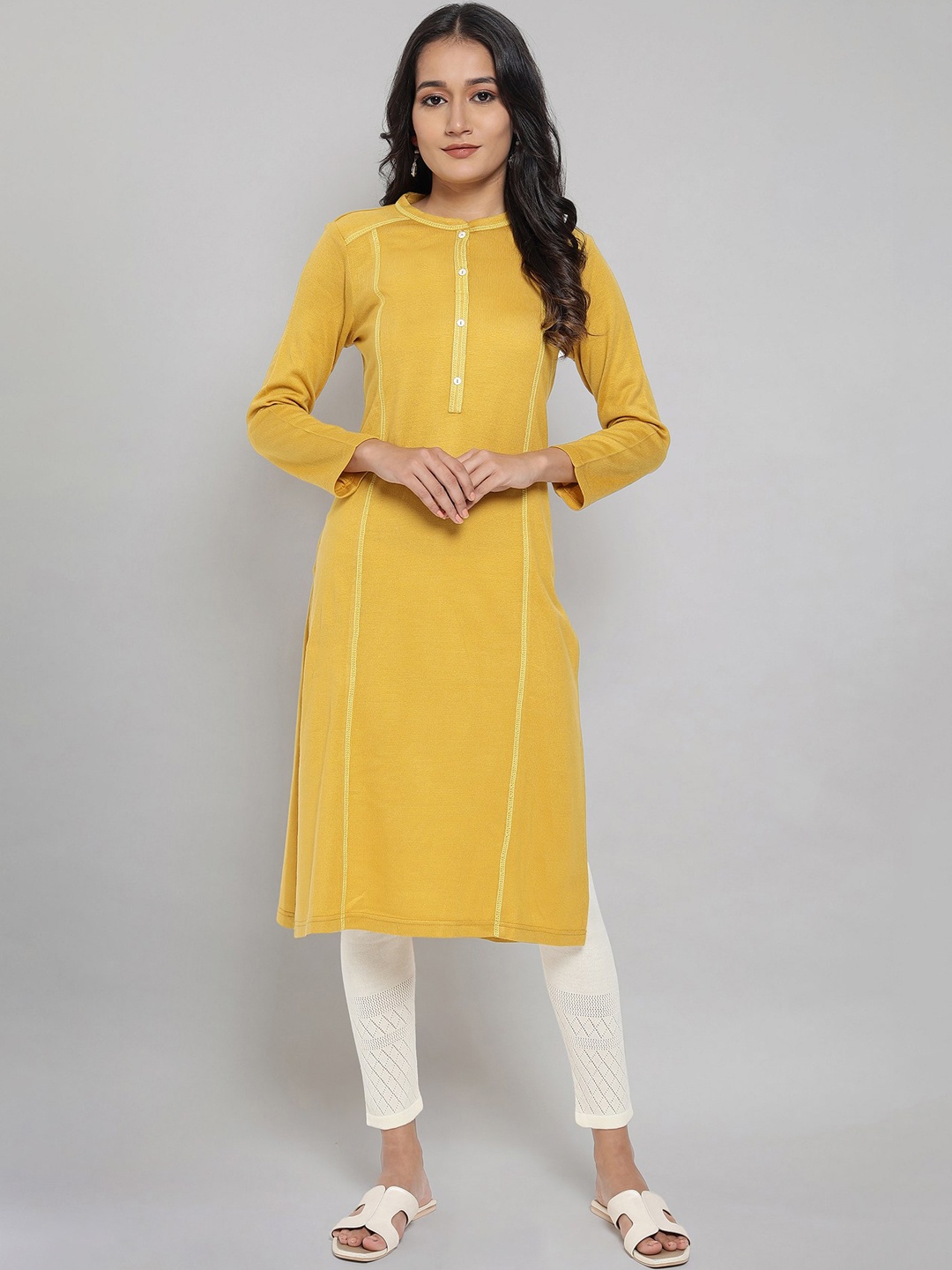 

AURELIA Women Yellow Solid Thread Work Kurta